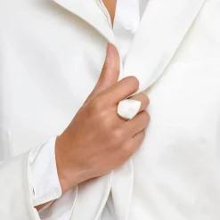 Kite-Shaped Ring