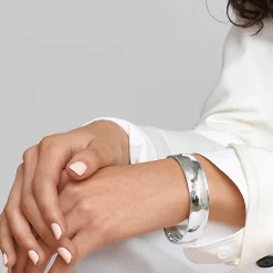 Medium Goddess Tapered Cuff
